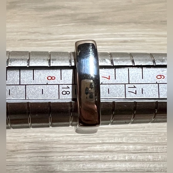 Vintage Designer David & Ronnie Sterling Silver & 14K Gold Band Ring, Size 7.5 - Picture 11 of 11